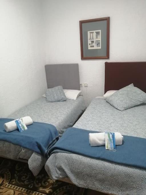 Apartamento Hotel Montana Lavapies Madrid Esterno foto