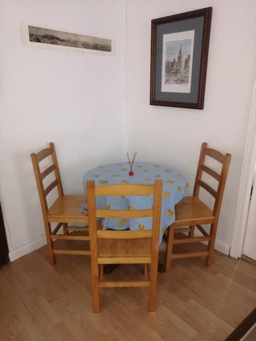 Apartamento Hotel Montana Lavapies Madrid Esterno foto