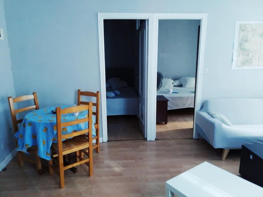 Apartamento Hotel Montana Lavapies Madrid Esterno foto